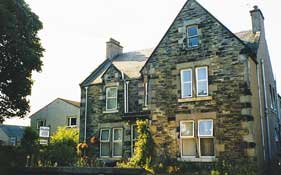 Dunclutha Guest House B&B,  Leven